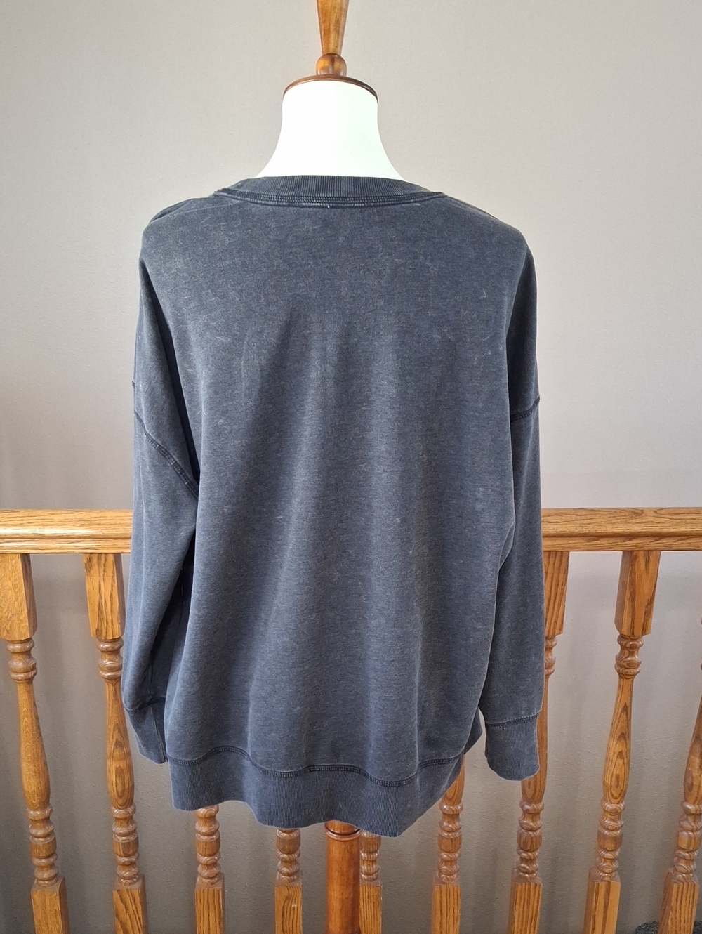 Maurices Charcoal Gray Crewneck Sweatshirt - Picture 3 of 6